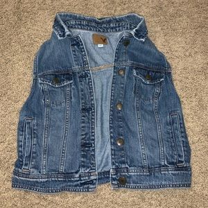 american eagle vest